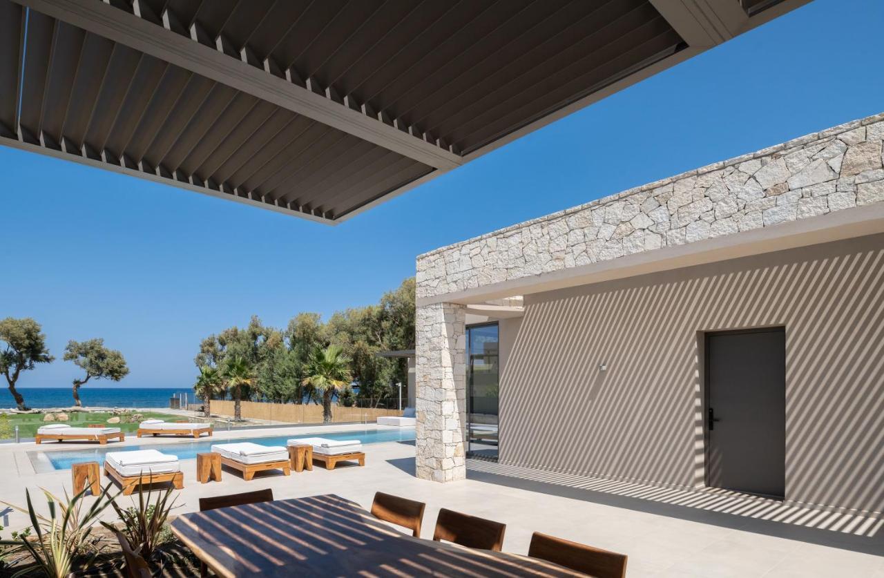 Artemis Seafront Villa, An Evanescence Sea Retreat, By Thinkvilla Tavronitis  Bagian luar foto