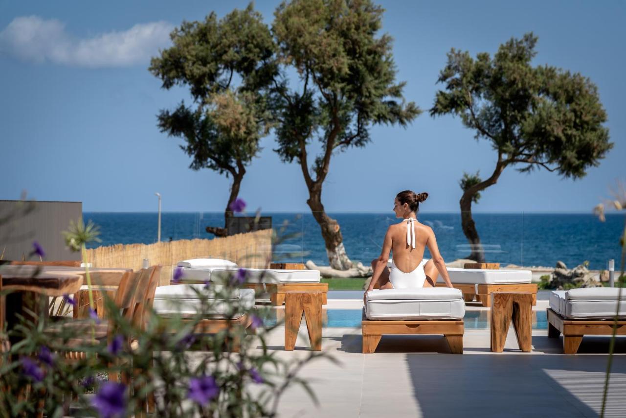 Artemis Seafront Villa, An Evanescence Sea Retreat, By Thinkvilla Tavronitis  Bagian luar foto