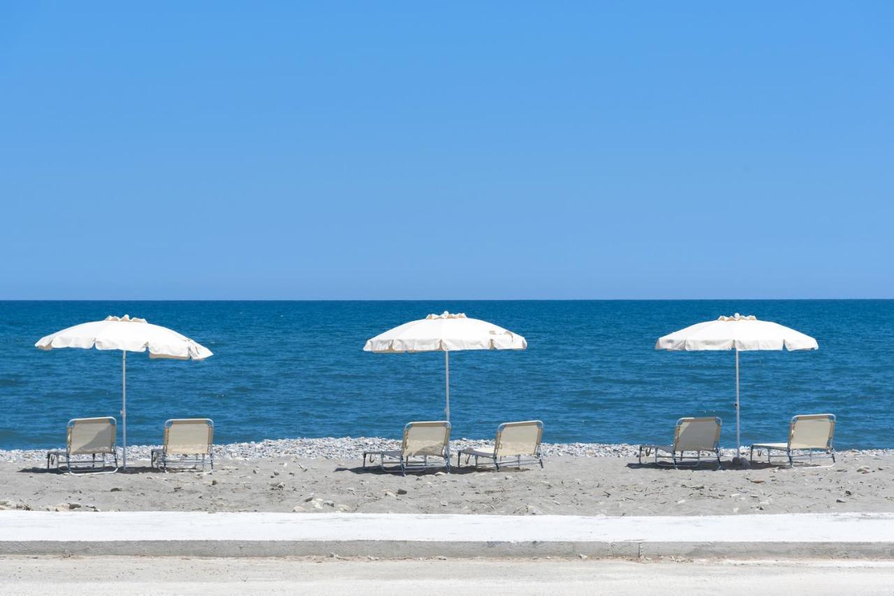 Artemis Seafront Villa, An Evanescence Sea Retreat, By Thinkvilla Tavronitis  Bagian luar foto