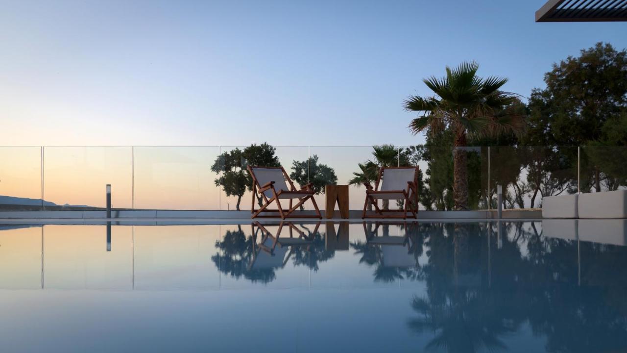 Artemis Seafront Villa, An Evanescence Sea Retreat, By Thinkvilla Tavronitis  Bagian luar foto